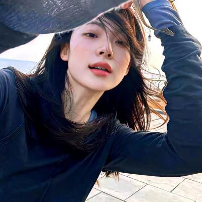 环球广告社：推销你的人生！